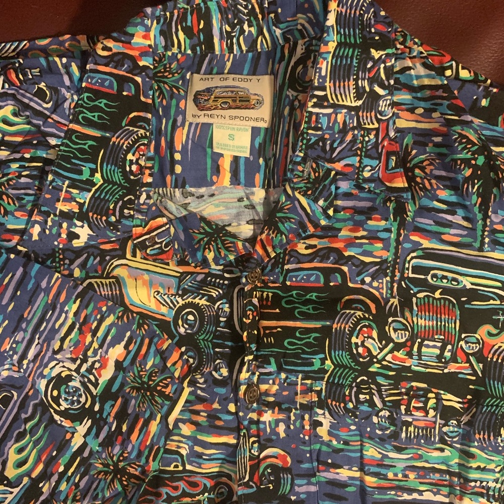 The art of Eddy y button up shirt